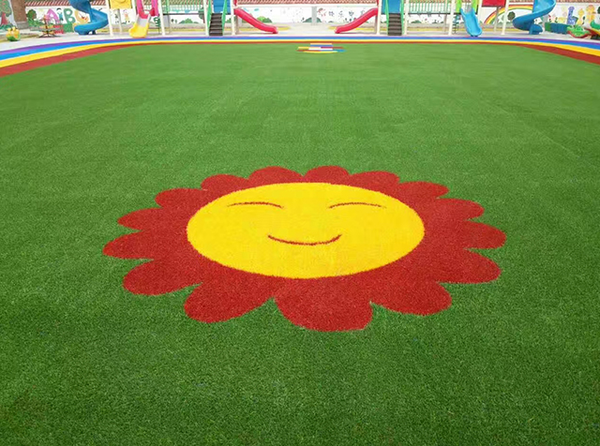 The use characteristics of artificial grass in kindergartens are more suitable for kindergartens