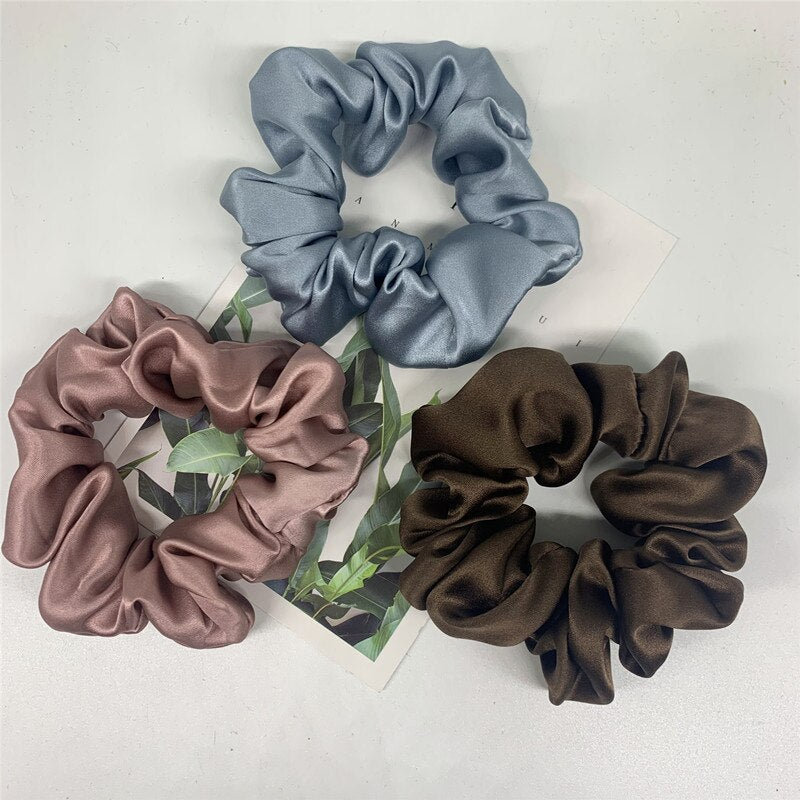 100% Pure Silk Hair Scrunchie Width 3.5cm Hair Ties Band Girls Ponytail Holder Luxurious Colors Sold by one pack of 3pcs