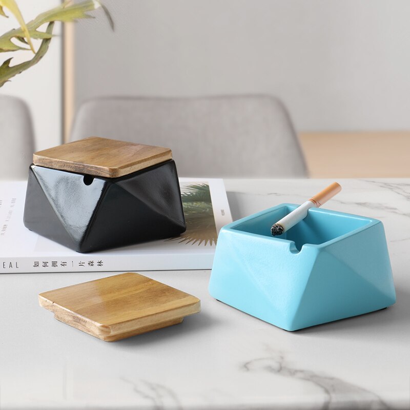 Resin Portable Ashtray with lid For Gift Home Office Hotel Outdoor Smokeless Ashtray Holder Home Decor