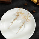 2021 New Arrival Acrylic Trendy Simple Leaf Long Tassel Dangle Earrings For Women Fashion Geometric Gold Color Metal Party