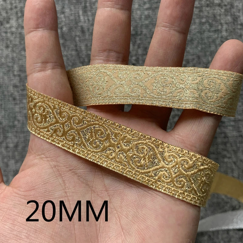 10YARD 3/4 Inch 20MM Gold And Silver Totem Heart Jacquard Ribbon