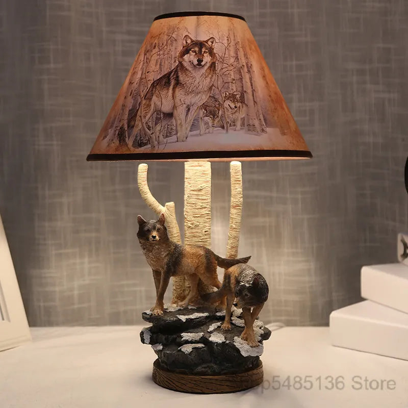Modern Resin Wolf Table Lamps for Living Room Bedroom Animal Desk Lamp Led Stand Light Fixtures Bedside Office Home Art Decor