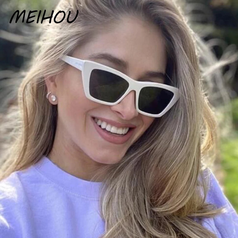 White Sexy Cat Eye Sunglasses Women Vintage Small Cateye Sexy Eyewear Sunglasses For Ladies 80s 90S Trendy Stylish Glasses