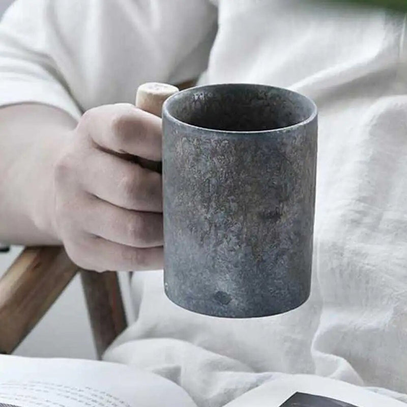 Vintage Style Cera Coffee Mug Tumbler Rust Glaze Tea Milk Water Cup with Wooden Handmade Espresso Utensils Teaware Stoneware