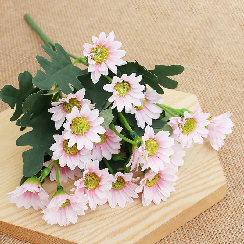 Autumn Beautiful Silk Daisy Bouquet Christmas Decorations Vase for Home Wedding Decorative Household Products Artificial Flowers