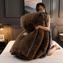 60Solid Colors Wine Flower Red Quilt Cover Luxury Bedding Set Velvet Duvet Cover Snow Fleece Thickened 150x200 220x240 For Women