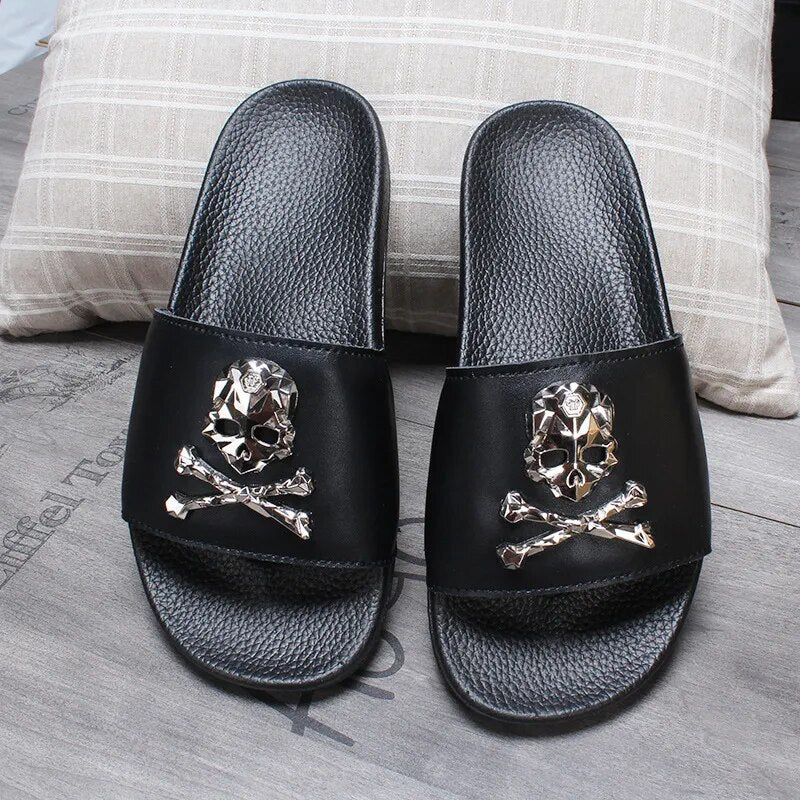 Summer Couple Soft-Soled Leather Slippers Men/Women Fashion Flip-Flops Ladies Skull Head Personalized Sandals Girl Trendy Shoes