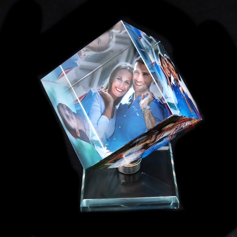 DIY Rotating Square Shaped Crystal Photo Frame Customized Color Printing Picture Frames Glass Personalized Gleamy Gifts