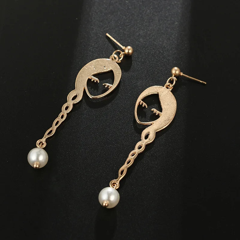 Face earrings Geometric fashion pearl female Fashion women Metal hollow out stud earrings