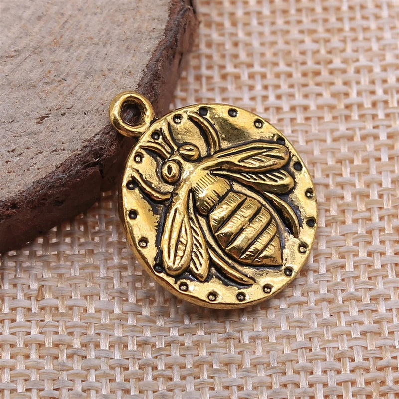 WYSIWYG 4pcs 24x20mm Round Bee Charm Pendants Antique Gold Color Antique Silver Color Queen Bee Charm Double Sided Bee Pendants