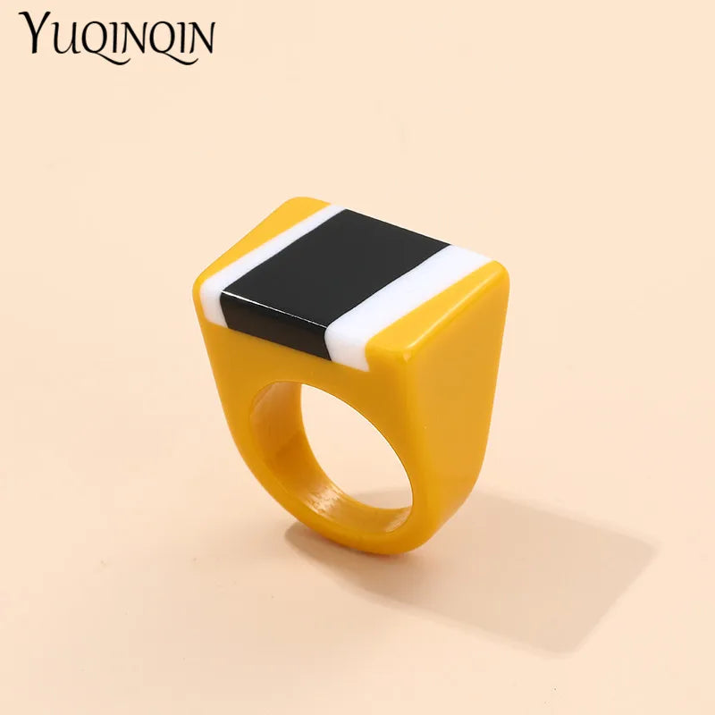 New Resin Fashion Punk Big Rings for Women Trendy Minimalist Colorful Black Vintage Rings for Girls Jewelry Square Party Gifts