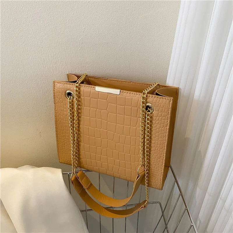 Fashion Luxury Crossbody Bags for Women 2023 New Trendy Designer Shoulder Bag Leisure Chain Solid Color Messenger Bag Handbags
