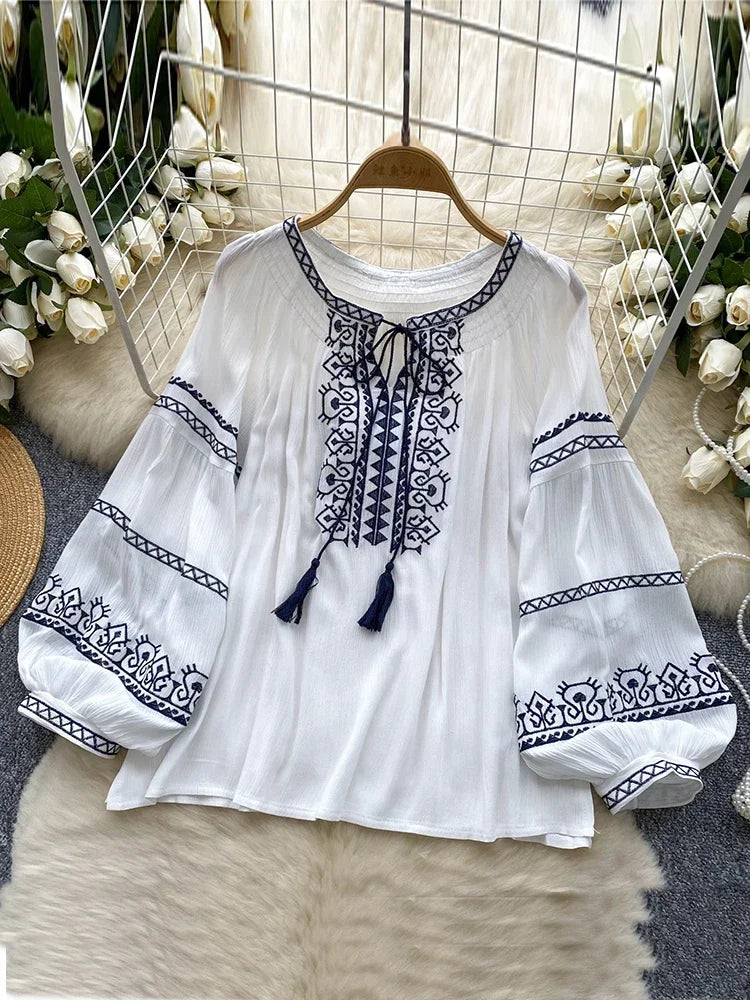 Women's Bohemia Blouse Embroidered Autumn Spring O-neck Collar Bow Tie Lantern Sleeve Top Blusas Mujer Female Tops BL020