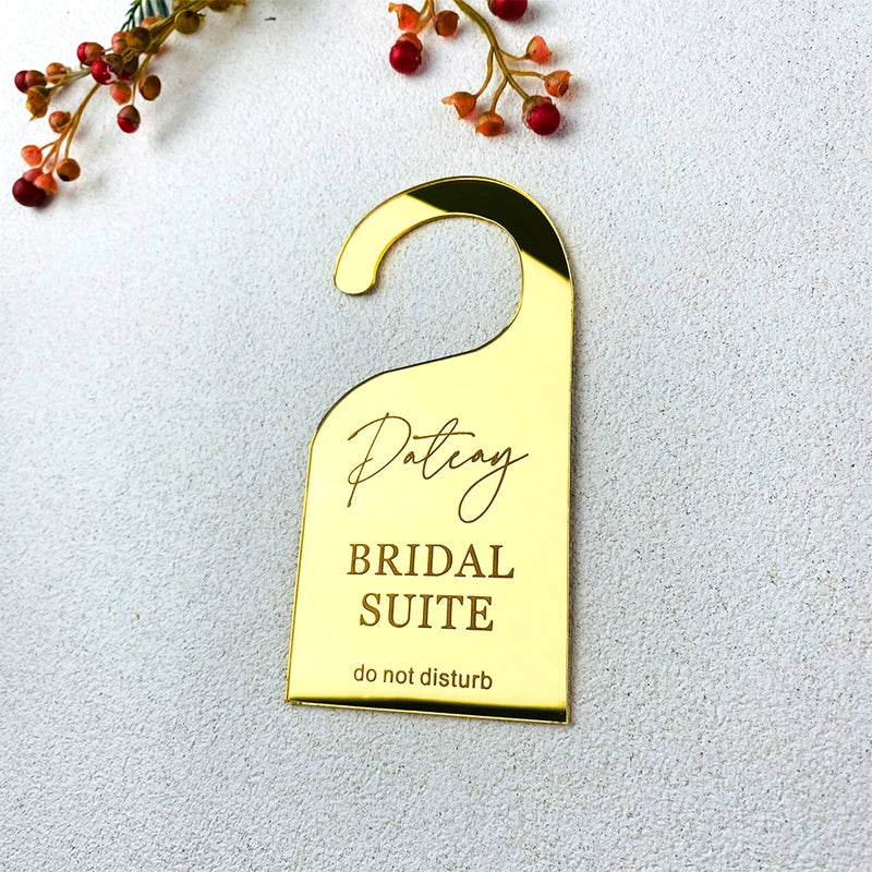 Personalized Wedding Do Not Disturb Door Hangers Bridal Suite Hanging Door Sign Customized Bride Name Party Acrylic Decoration