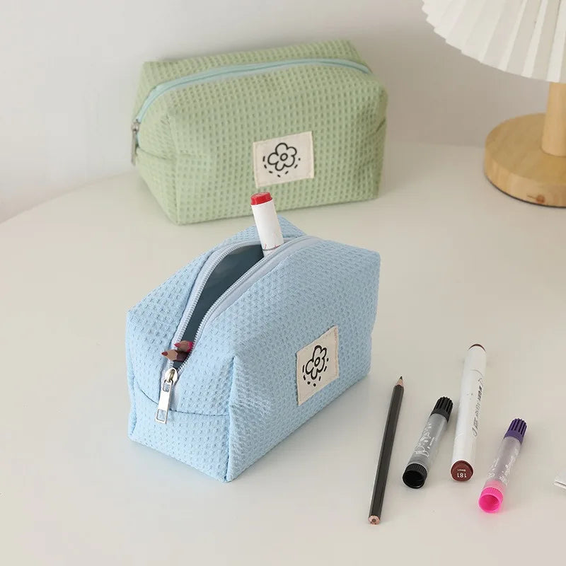 Cute Waffle Plaid Travel Zipper Cosmetic Lipstick Storage Bag Women Makeup Organizer Handbags Coin Purse Pencil Cases Pouch Bag