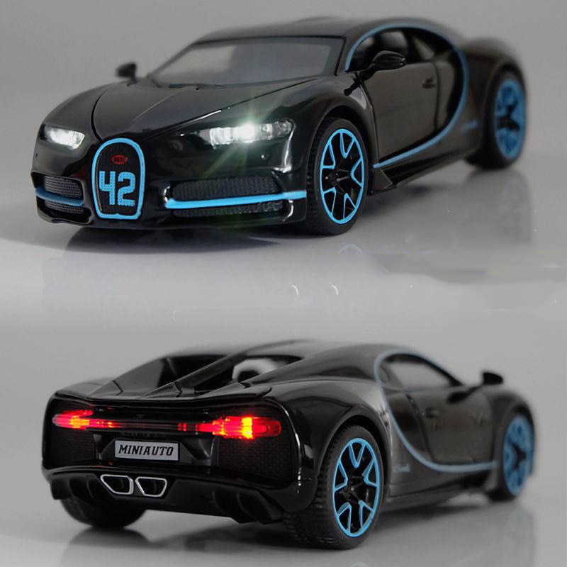 1:32 Toy Car Bugatti Chiron Metal Toy Alloy Car Diecasts &amp; Toy Vehicles Car Model Miniature Boy Model Car Toys For Children