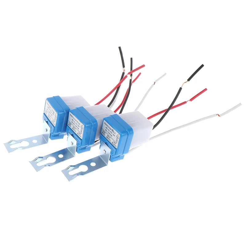 Automatic Auto On Off Photocell Street Light Switch 24V 110V 220V 50-60Hz 10A Waterproof Photo Control Sensor Switch