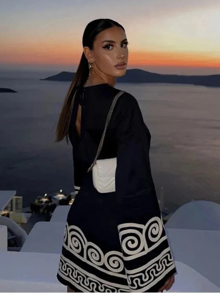 TRAFZA Women's Embroidery Patchwork Dress Long Sleeve Round Neck Tie Dress Casual Loose Commuter Holiday Travel Short Dresses