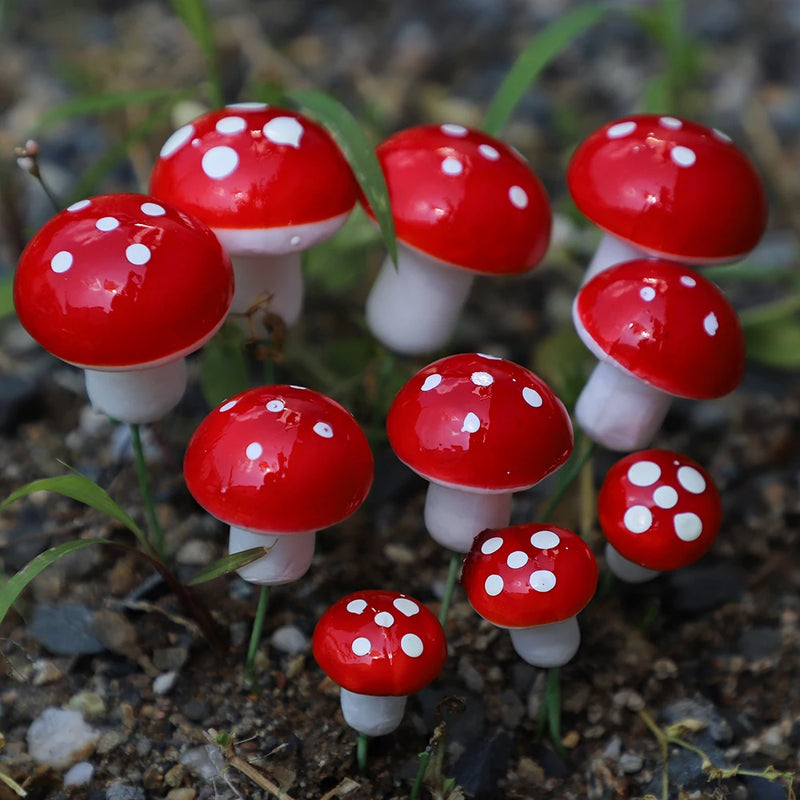 20Pcs Artificial Mini Resin Mushroom Miniatures Fairy Garden Landscape Moss Terrarium Crafts Potted MicroLandscape Decoration