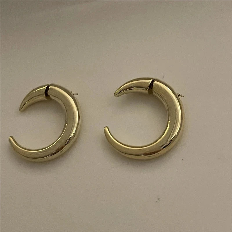 New C shape Double Croissant Crescent Earrings Front Back Wearing Moon Horn Earrings for Women Party Jewelry