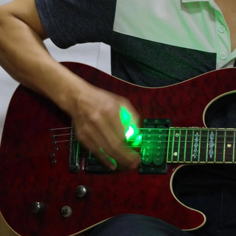 Luminous Guitar Picks Pendant Acoustic Folk Guitar Plectrum Electric Guitar Picks LED Glowing Picks Musical Instrument Accessory