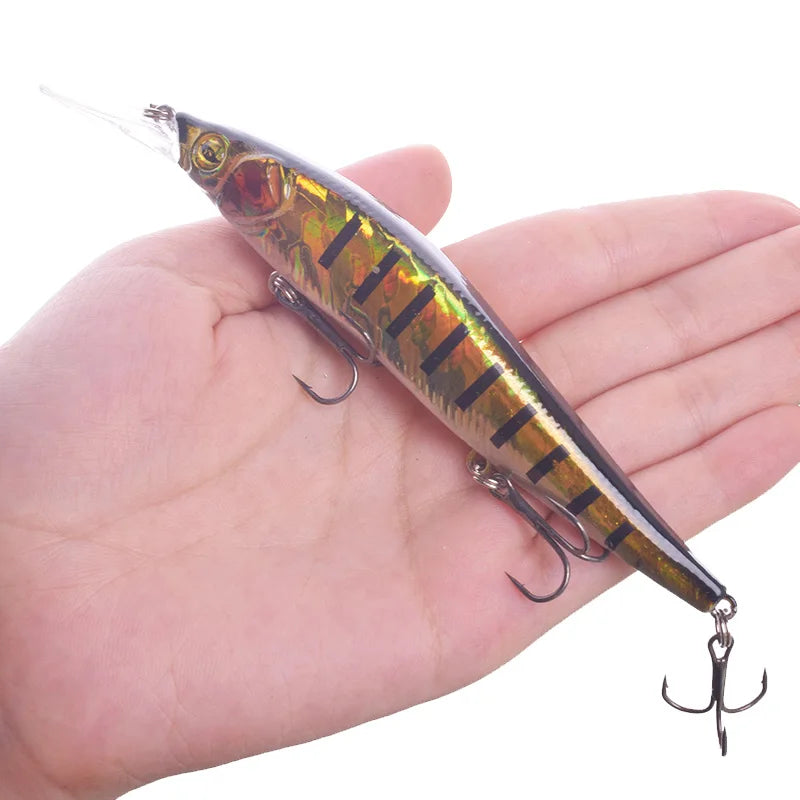 1pcs Minnow Fishing Lure 13.5cm 16g Laser Hard Plastic Pesca Wobbler Swimbaits Artificial Bait Crankbait Treble Hooks Tackle