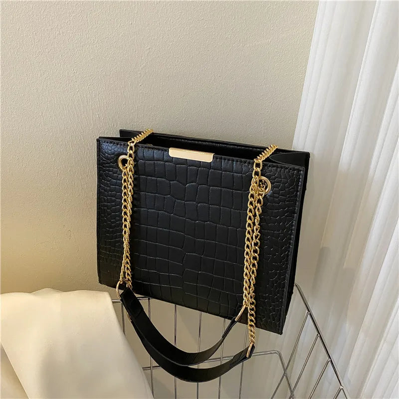 Fashion Luxury Crossbody Bags for Women 2023 New Trendy Designer Shoulder Bag Leisure Chain Solid Color Messenger Bag Handbags