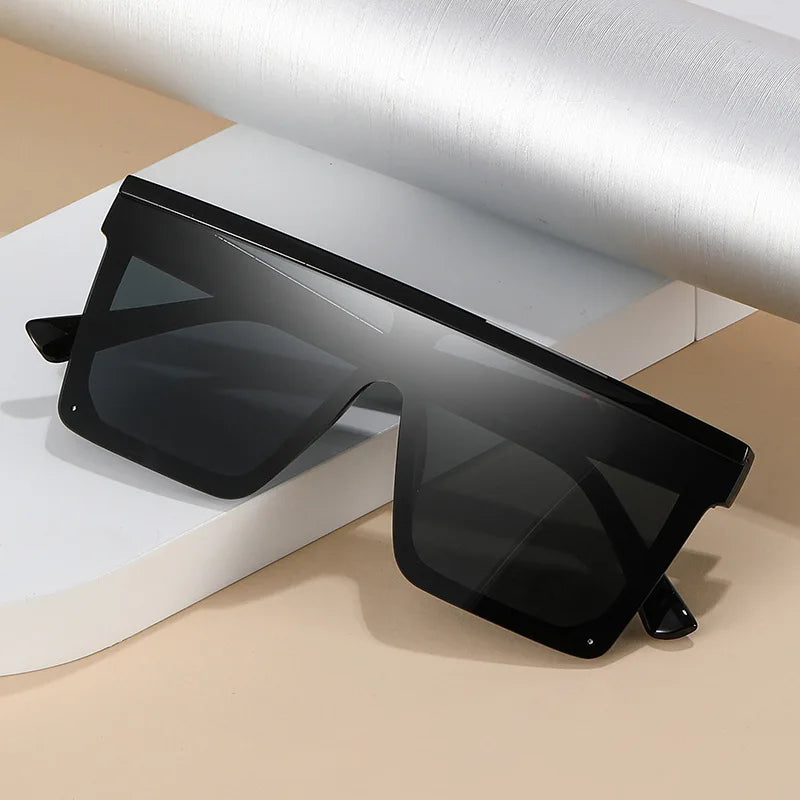 Oversized Square Sunglasses Street Shooting Driving Sunglasses Gradient Elegant Women Eyewear UV400 Colorful Shades