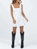 Sleeveless V-Neck Lace Trim A-Line Mini Dress Women s Summer Solid Color Tank Dress Short Square Neck Dress