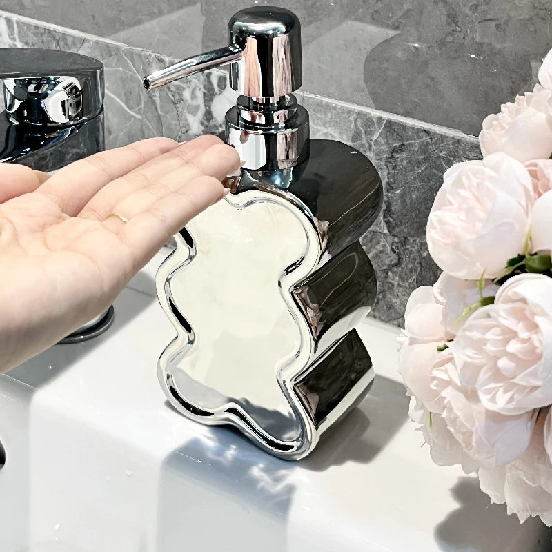 Creative Flower Shaped Ceramic Emulsion Bottle Shampoo Shower Gel Bottle Soap Dispenser Portable Soap Bottle Bathroom Supplies