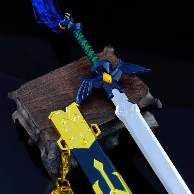 The Hyrule Fantasy Weapon Link Master Sword Hylian Shield Game Keychain Weapon Model Katana Samurai toy for boy Halloween Gift