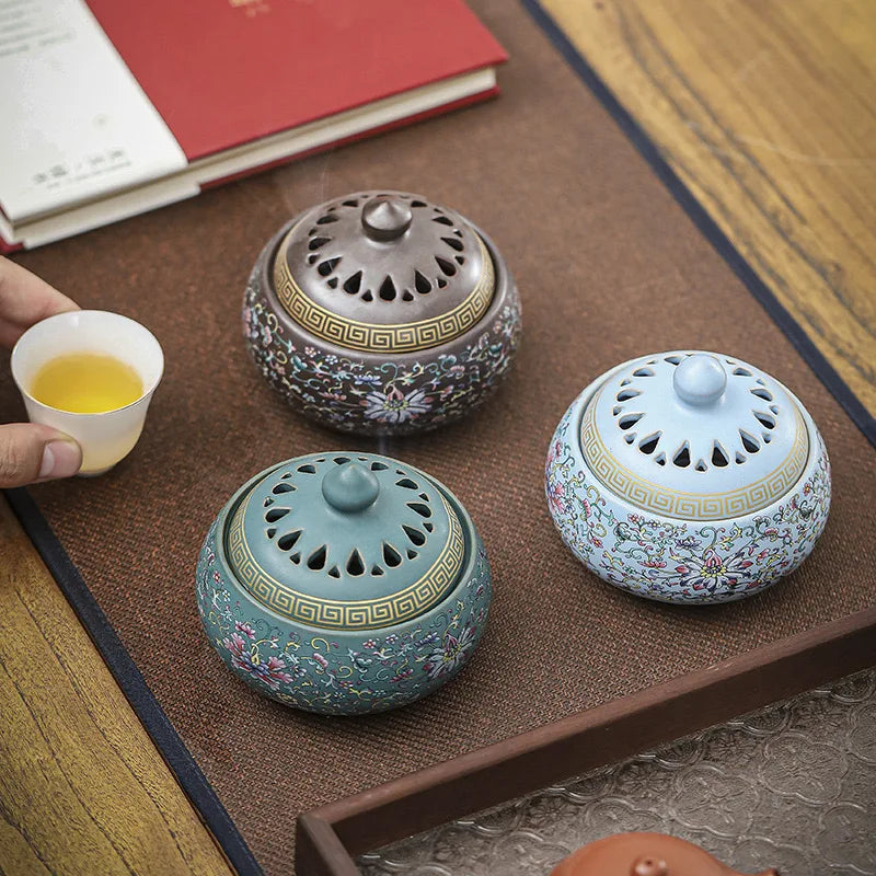 The Chinese style retro enamel colored plate incense burner the household indoor ceramic tangled lotus incense burner decoration