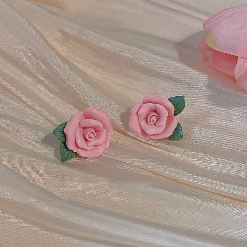 2023 Korean New Pink Sweet Flower Stud Earring For Women Rose White Flowers Pearl Exquisite Zircon Earrings Girls Party Jewelry