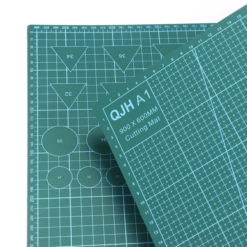 QJHA1 Double-Sided Self-Healing PVC Cutting Mat for DIY LeatherCraft Board, Large Desktop Protective Mat 90x60cm Fathers Day Gif