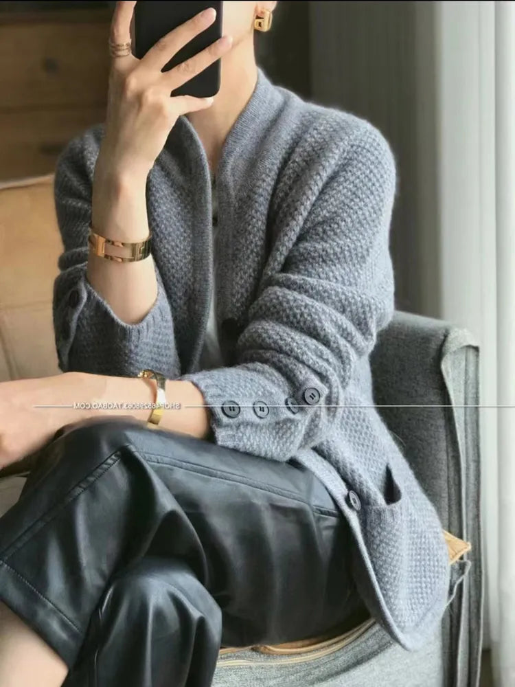 New hot high-end women's knitting cardigan 100% cashmere wool sweater long sleeve half high collarsolid women's wool sweater