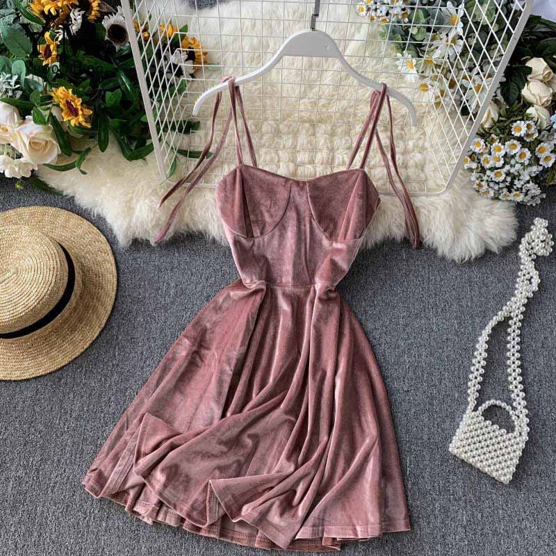 YuooMuoo Elegant Vintage Gothic Spaghetti Strap Dress 2022 Early Fall Basic Women Short Party Dresses Slim High Waist Mini Dress