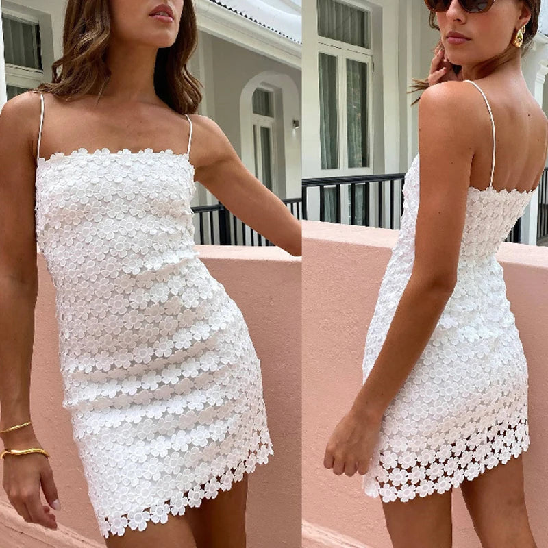 White Hollow Sleeveless Mini Dresses Sexy Lace Embroidery Slim Club Party Dress 2024 Fashion Off Shoulder Spaghetti Strap Dress