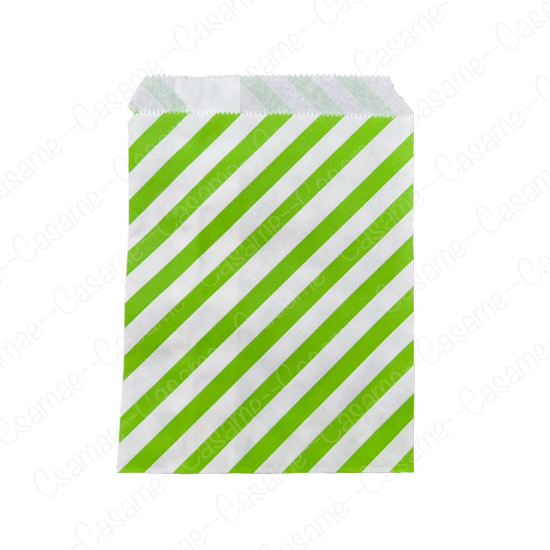 50 pcs 5x7 inch Paper Bag Four Leaf Clover Polka Dot Wavy Kraft Paper Bag Mixed Cookies Candy Gift Wrapping Bag For Christmas