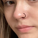 1Pcs 20G Nose Rings Hoop Surgical Stainless Steel Studs Screw L Shaped Nose Piercing Jewelry Women Black Woman and Man
