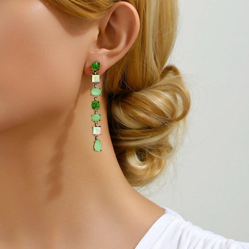 Elegant Cute Teardrop Fashion Shiny Rhinestone Wedding Party Pendant Jewelry Luxury Design Charm Dangle Earrings For Women Gift