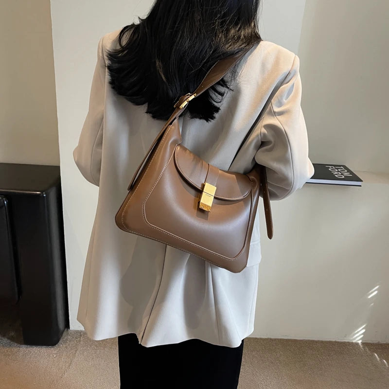 LEFTSIDE Retro Solid Color Shoulder Bags for Women 2023 Winter PU Leather Lady Crossbody Bag Vintage Handbags and Purses