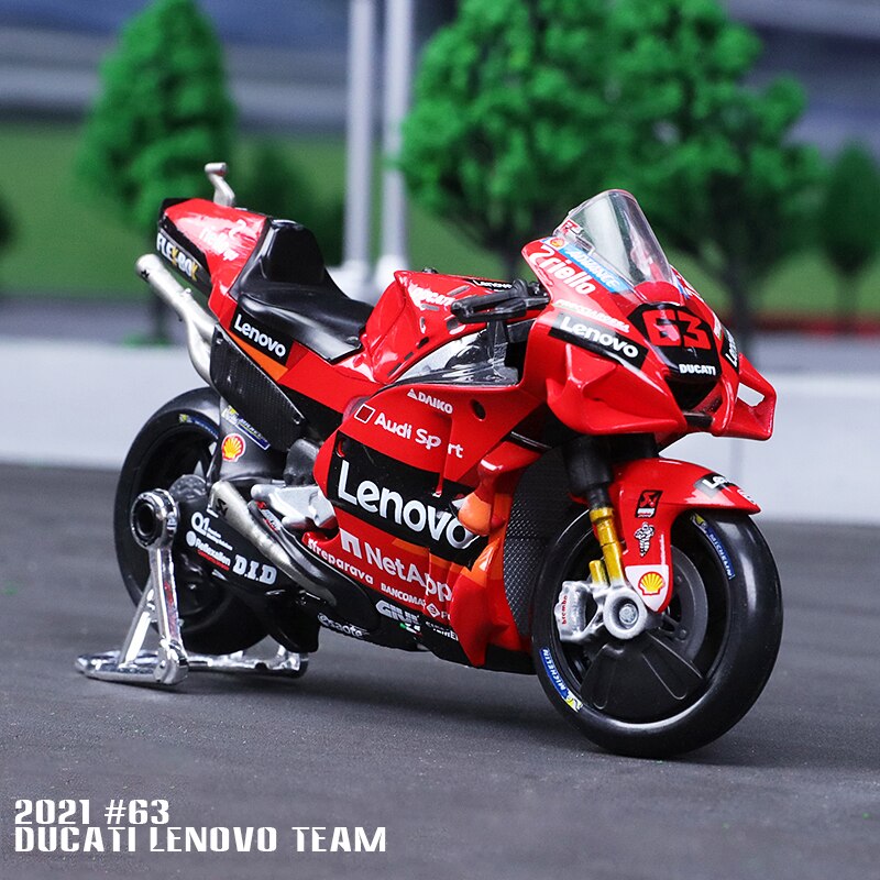 Maisto 1:18 2018 GP Racing Desmosedici RR Factory Racing Team 04