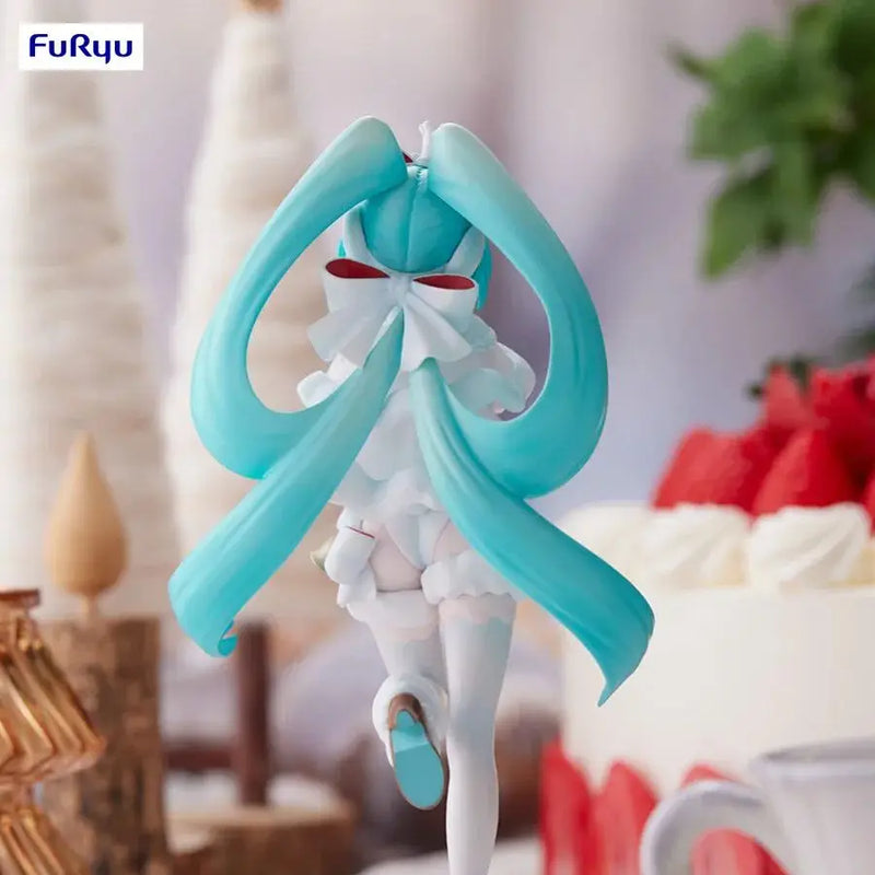 Judai Original FuRyu VOCALOID Hatsune Miku Sweet Sweets Christmas Cake  Exceed Creative Noel PVC Action Figure Model Toys