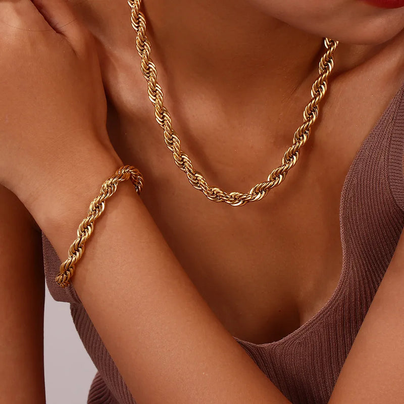 2022 New Tarnish Free Stainless Steel 18K Gold Plated Women's 8mm Chunky Twisted Rope Chain Necklace Trendy Gold Bracelet
