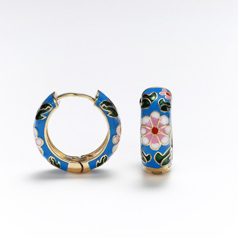 New Fashion Enamel Flower Huggie Hoop Earrings for Women Vintage Boho Circle Small Earrings Statement Jewelry 2022 Brincos Gifts