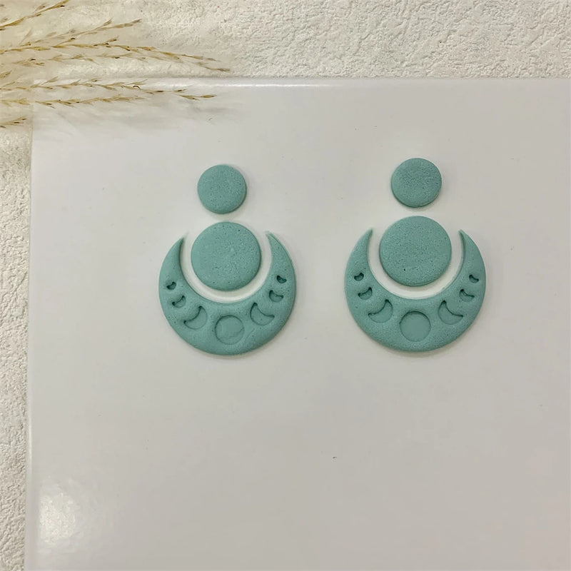 Boho Moon Clay Cutters Circle Moon Shaped Polymer Clay Cutting Molds for Pendant Earrings Jewelry Decoration Making Hand Tools