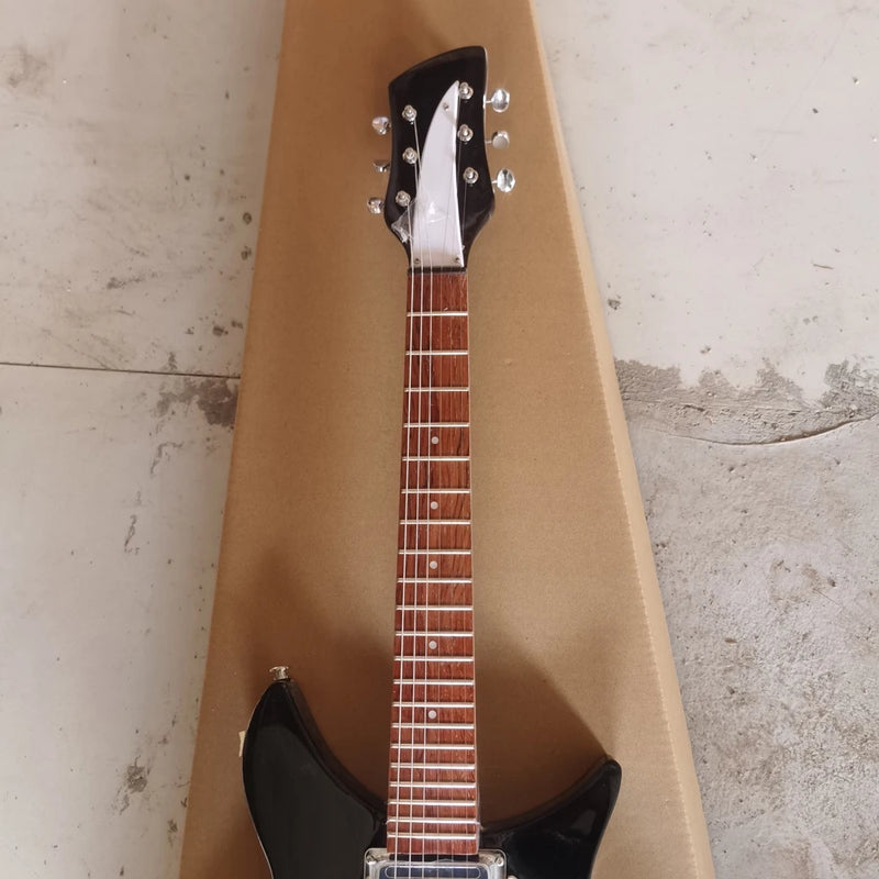 High quality Rickenbacker 325 electric guitar, vibrato system bridge, three-piece pickup, black guitar