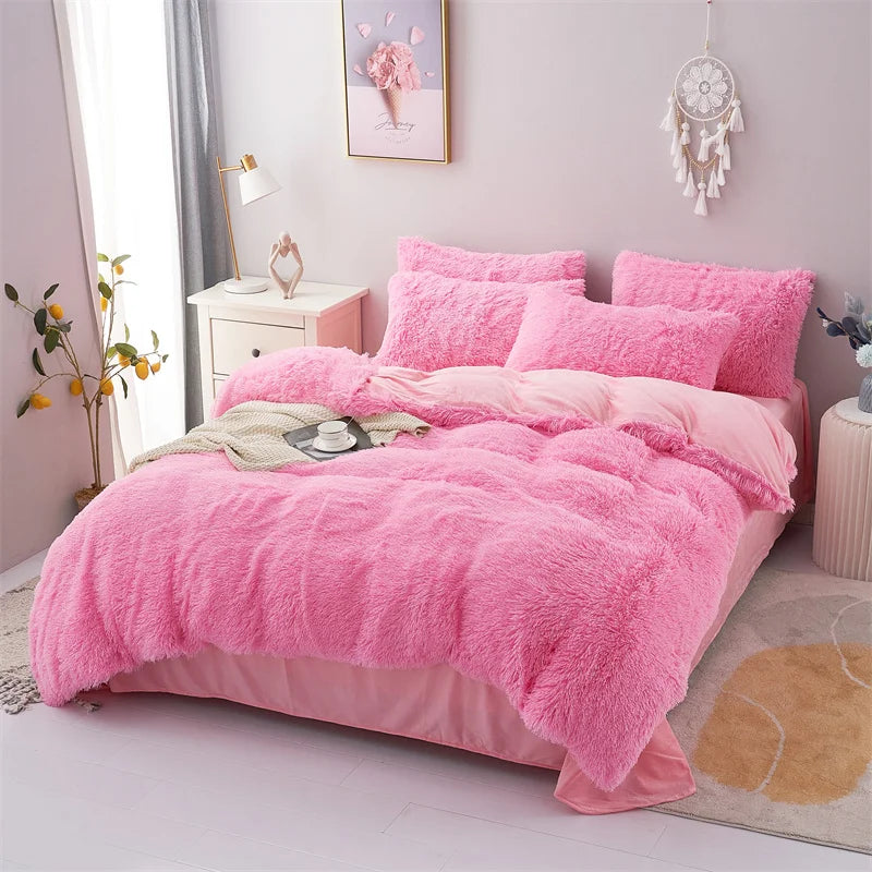 Plush Duvet Cover Pillowcase Warm And Cozy Bedding Three-Piece Set of Skin-friendly Fabric for Single And Double Beds