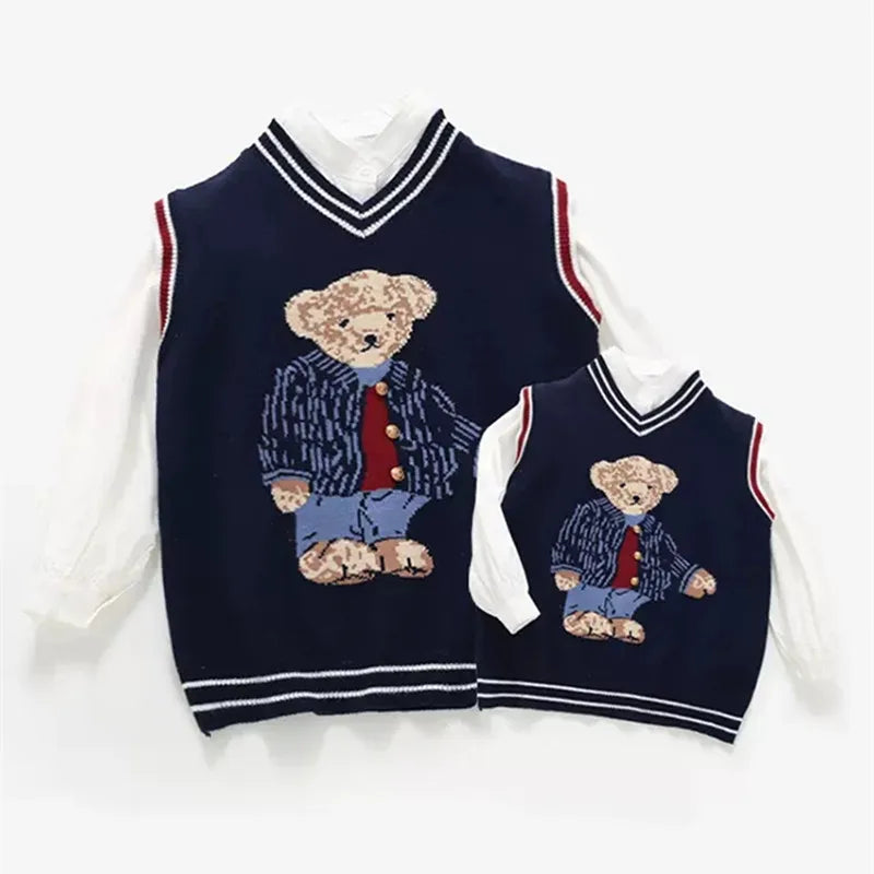 2023 Autumn Parent-Child Vest Family Matching Sweater For Kids Bear Knit Top Dad Mom And Son Daughter Christmas Knitted Cardigan