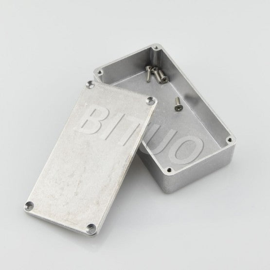 Caja de aluminio 1590B de China